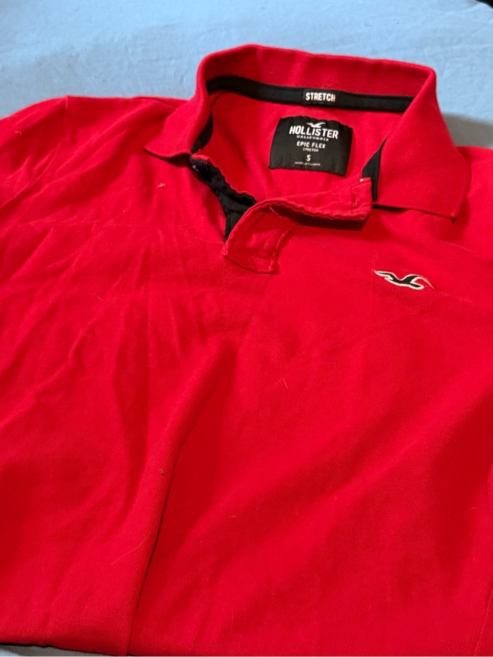 Hollister Men’s Bright Red Polo with Embroidered Logo